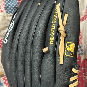 Rawlings Black and Gold Baseball Glove with Leather Lacing